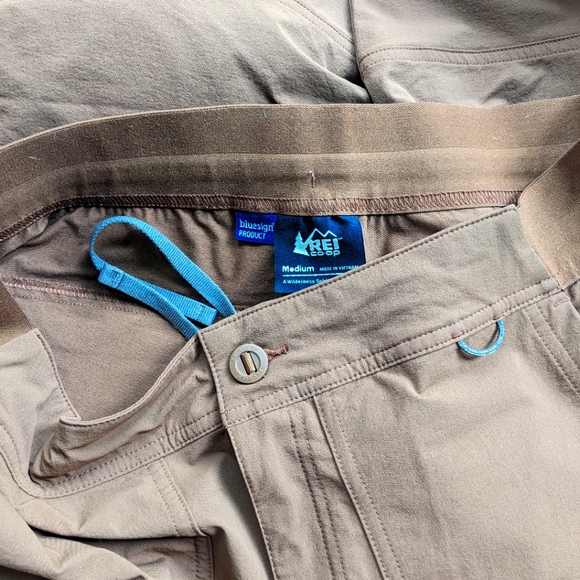 REI Sahara Convertible Hiking Pants - Picture 4 of 4